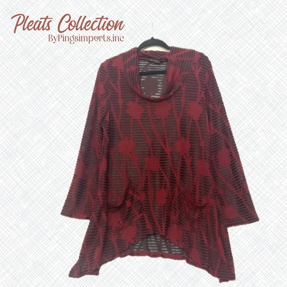 💙 Pleats Collection by PingImports, inc Cowl Neck Cutout Tunic EUC 22" p2p - Picture 1 of 4